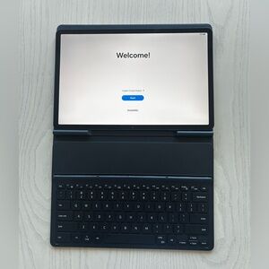 Samsung Galaxy Tab S7 FE 12.4" Tablet with Detachable Keyboard – Lightly Used!